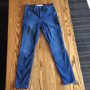 Gap super high rise true skinny jeans
